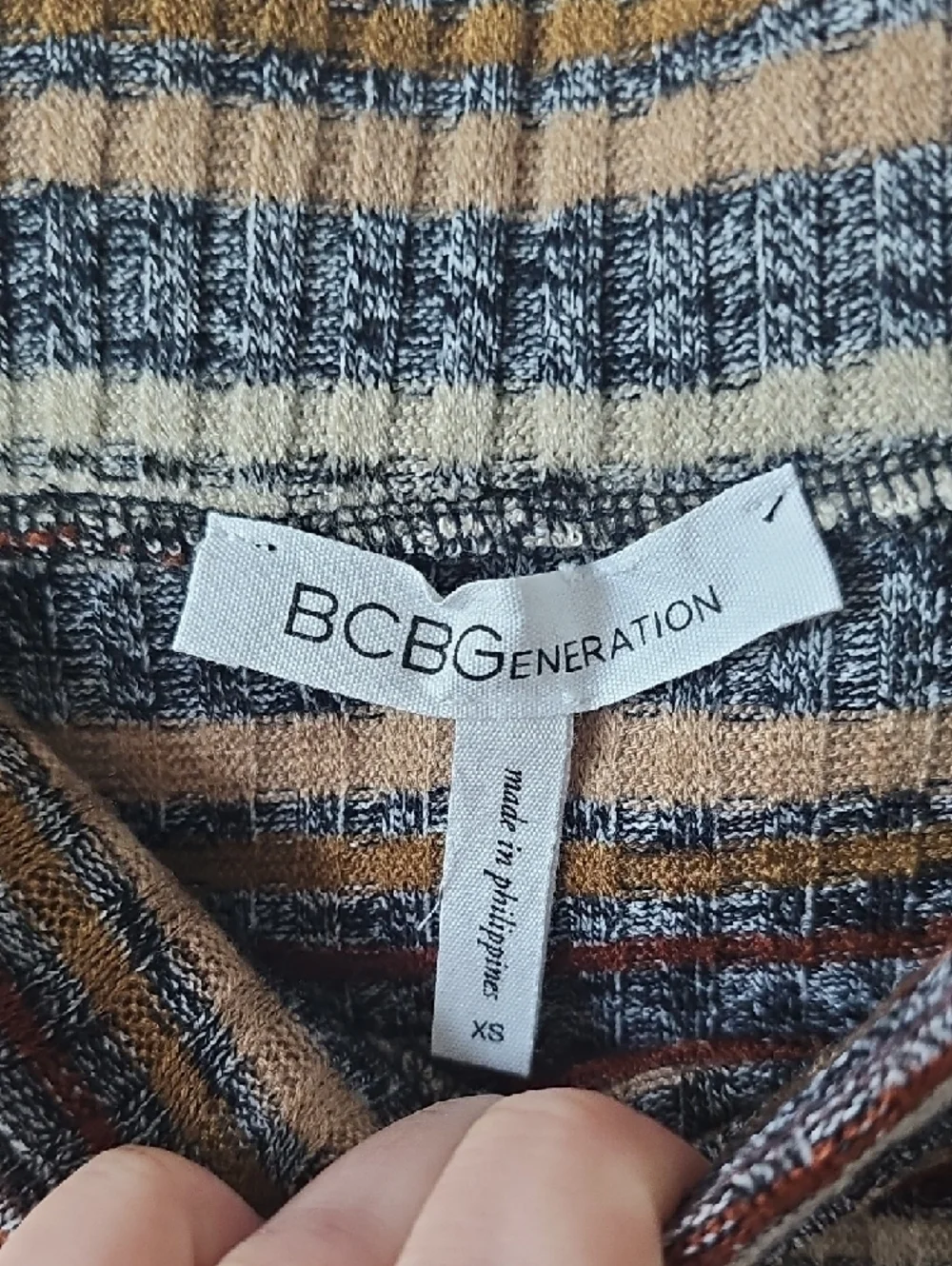 BCBGeneration Striped Ribbed Matching Set - Picture 4 of 8